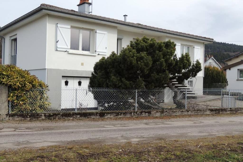 Granges-sur-Vologne Maison Independ. 6 Personnes A 10 Mn De Gerardmer מראה חיצוני תמונה